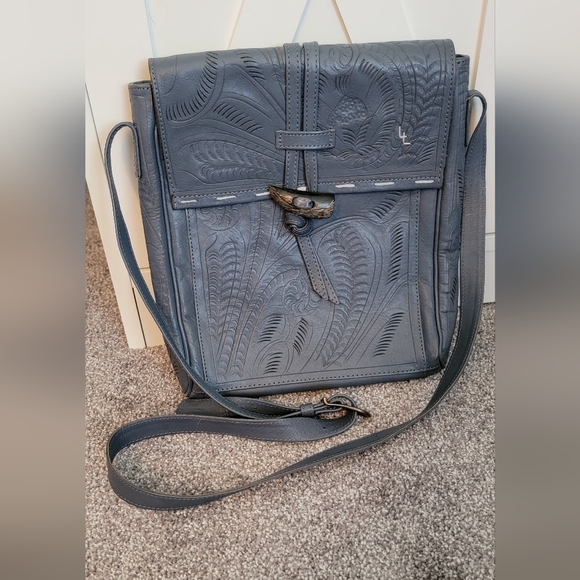 Leaders In Leather Handbags - Leaders In Leather Tooled Crossbody Bag